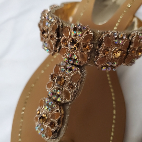 Sandals - Picture 3 of 8